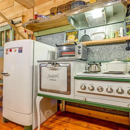 Enchanting Creekside Cabin Near Kings Canyon Park! Badger Extérieur photo