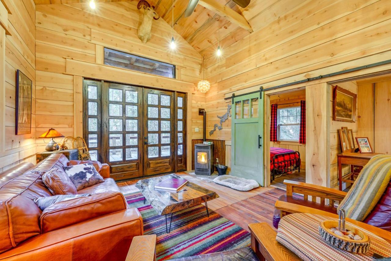 Enchanting Creekside Near Kings Canyon Park! Badger