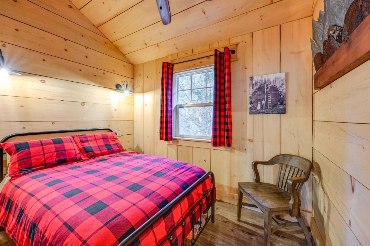Hébergement de vacances Enchanting Creekside Near Kings Canyon Park! *